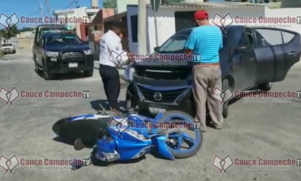 Conductor se pasa el alto e impacta a motociclista en el Carmelo ...